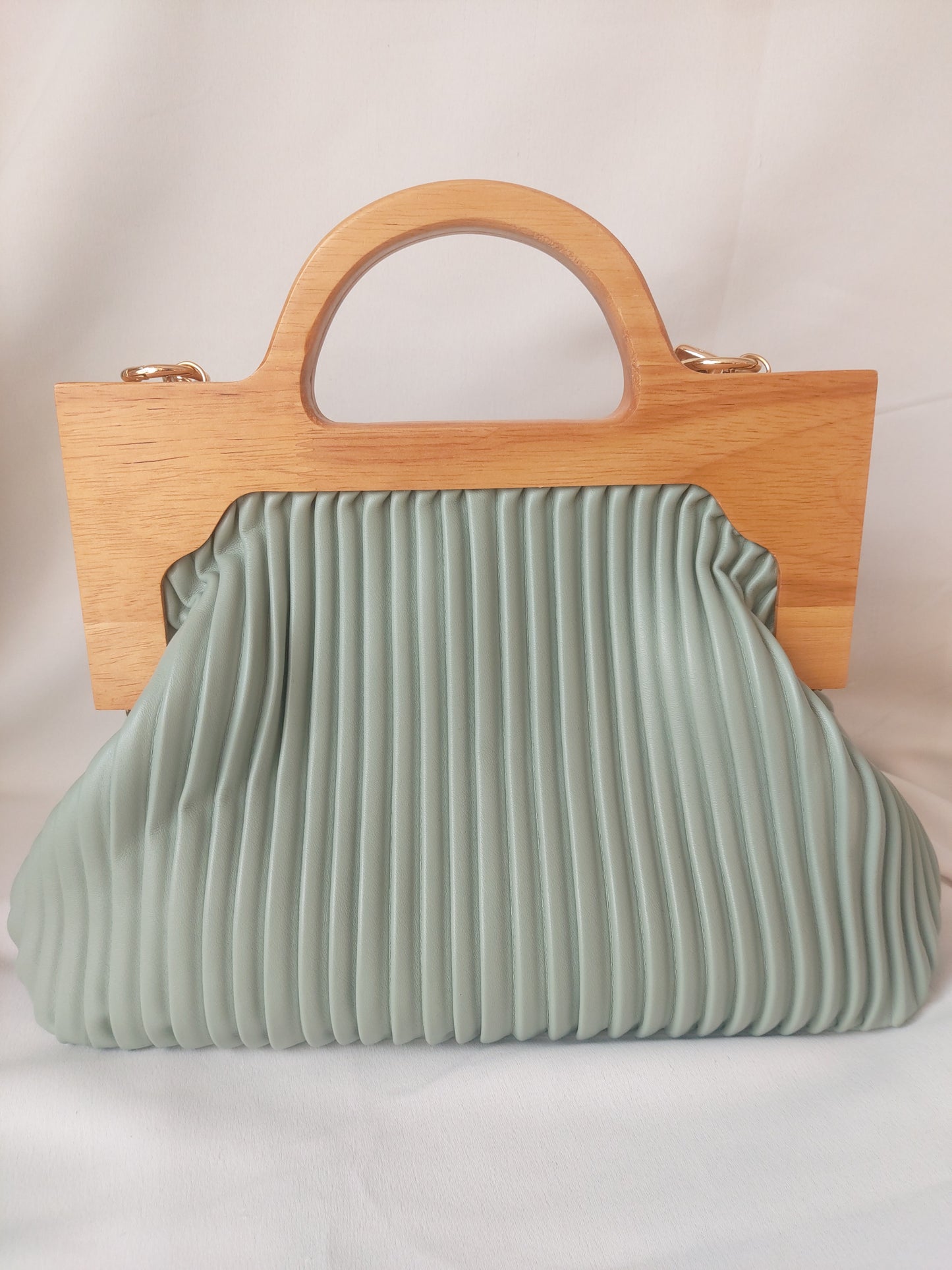 Sac à main en bois vert